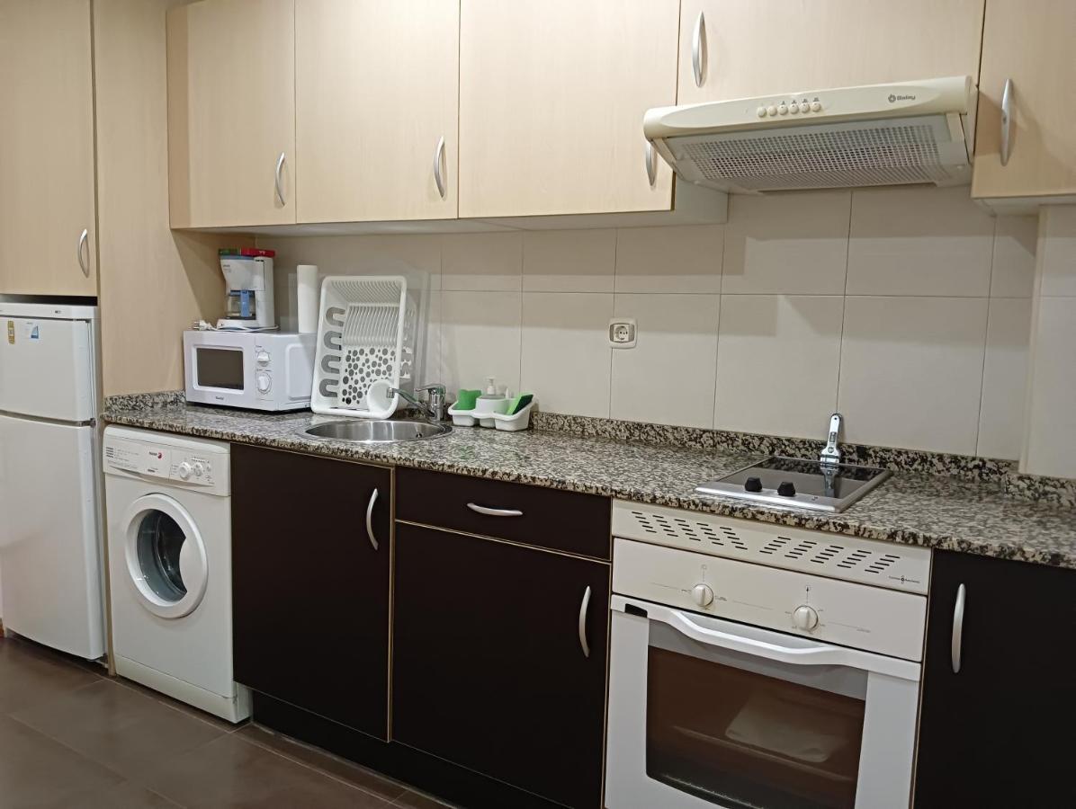 Apartamentos Chevere Rojo-Huca Овьедо Экстерьер фото