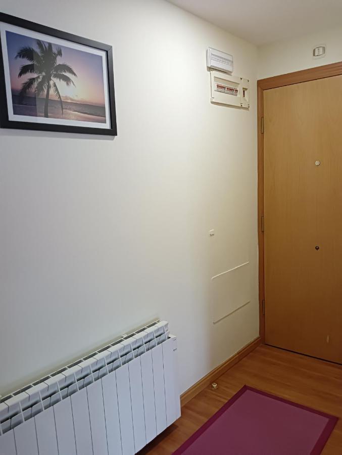 Apartamentos Chevere Rojo-Huca Овьедо Экстерьер фото